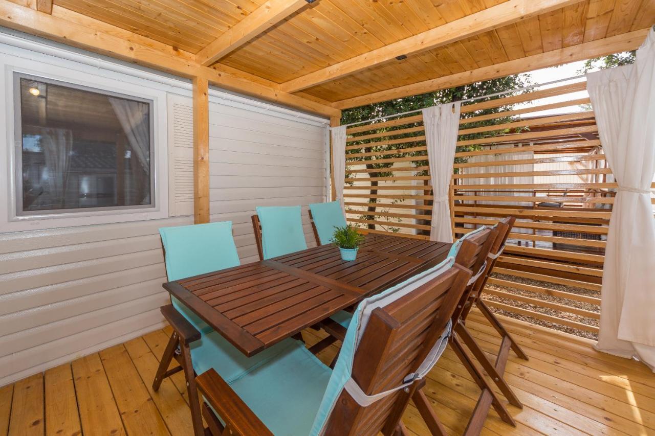 Mobile Homes Crystal Biograd Na Moru Bagian luar foto