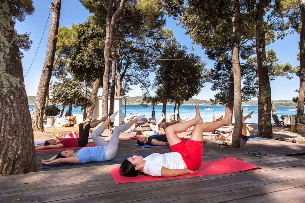 Mobile Homes Crystal Biograd Na Moru Bagian luar foto