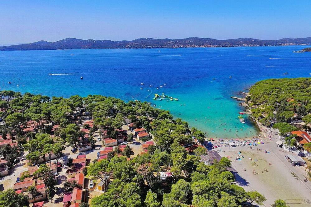Mobile Homes Crystal Biograd Na Moru Bagian luar foto