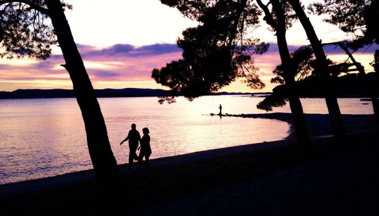Mobile Homes Crystal Biograd Na Moru Bagian luar foto