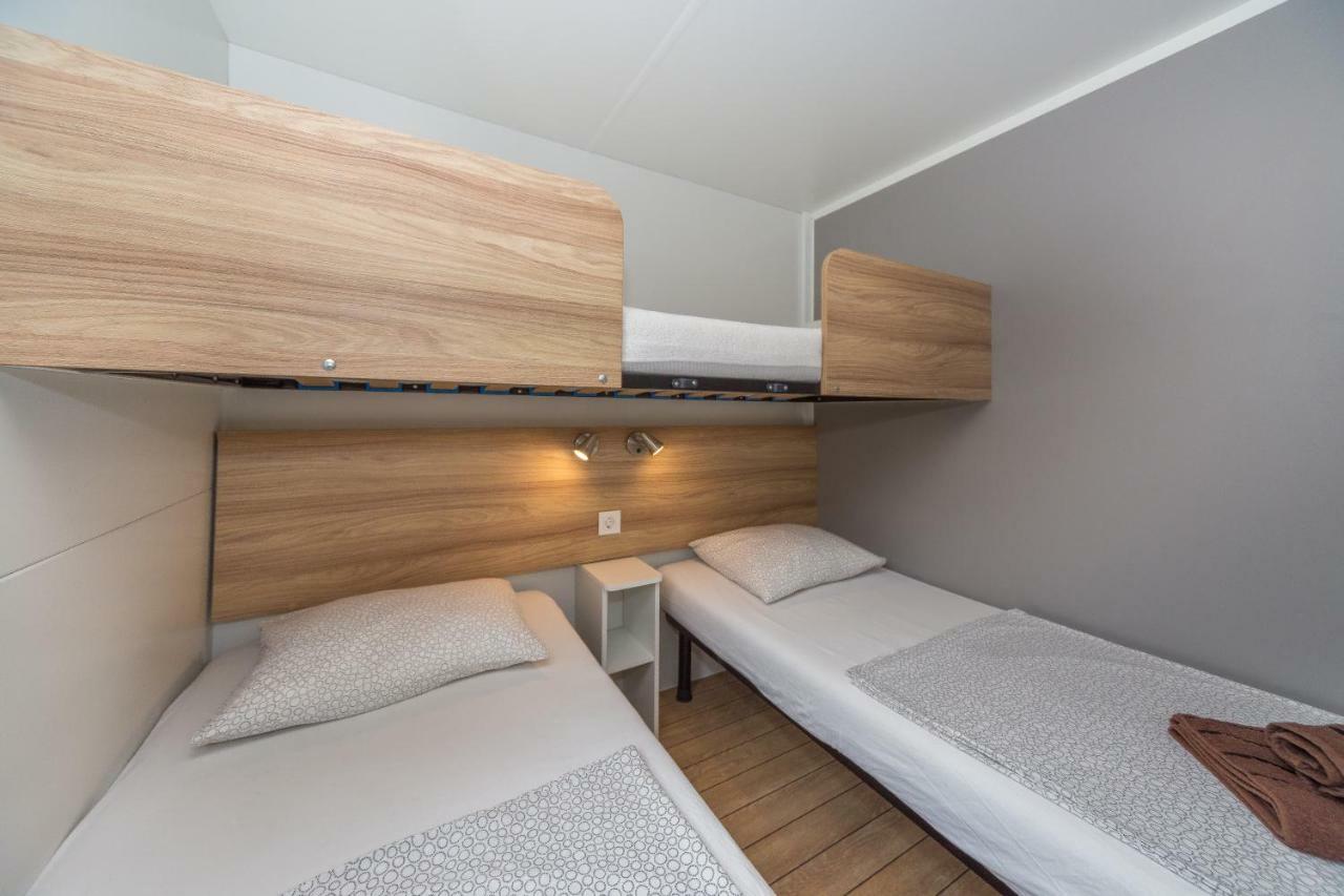 Mobile Homes Crystal Biograd Na Moru Bagian luar foto