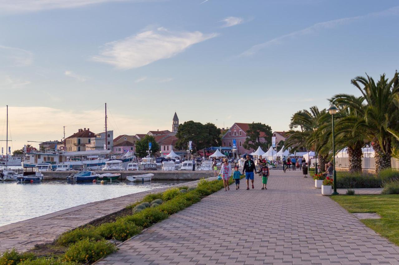 Mobile Homes Crystal Biograd Na Moru Bagian luar foto